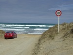 90 Mile Beach with car